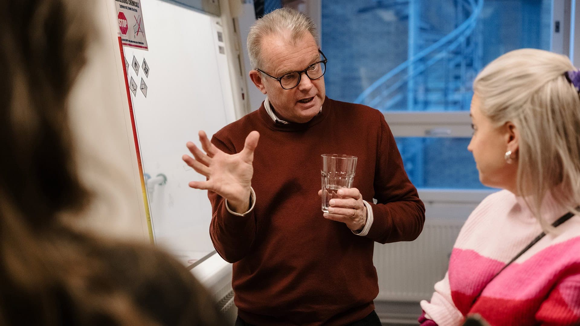 Bo Söderpalm, professor vid institutionen för neurovetenskap och fysiologi vid Göteborgs universitet. Överläkare på Beroendekliniken på Sahlgrenska Universitetssjukhuset, i sitt labb.